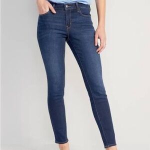 Women's Old Navy Mid Rise Pop Icon Skinny Dark Wash